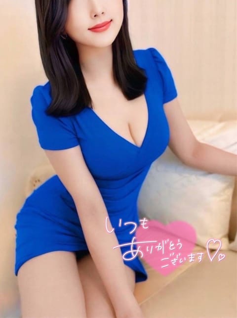 こんにちは☺️
ゆりかごの美奈です

8月31日(月)
14:00〜20:00出勤します

久しぶりのお客様にも
お会い