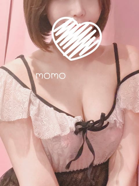 こんばんは💗
一昨日は本指名様方
ありがとうございましたᐢ.   .ᐢ

23時までいます
お部屋もオイルも
あたためて
