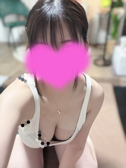 本日20時半〜2時まで出勤してます٩(ˊᗜˋ*)و

🈳22時半〜2時

ご予約くださったお兄さんありがとうございます✨