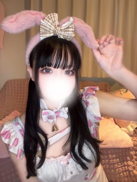 こんばんは🌙*ﾟ

今日は3時まで秋葉原ルームです⸜🐰⸝‍♡