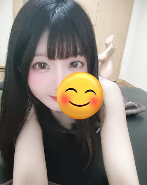 今週のシフトです🌸 

22日(金) 12時～17時30分
23日(土) 12時～18時

会いに来てね！事前ご予約して