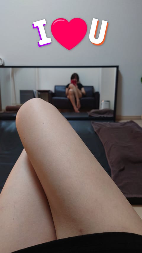 お疲れさまです✨
本日は錦糸町に出勤しております🙋

先週風邪ひいて１日お休みしちゃったけど今日は元気💪
でもちょっと声