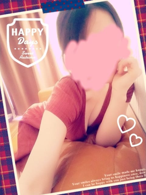 おはようございます😊
三連休の方、いかがお過ごしでしょうか？
疲れた身体に是非、桃井🍑の施術を受けにいらして下さいね(*
