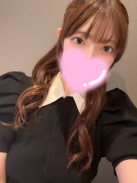 本日久しぶりの出勤です🥹💞21時〜5時まで稲田堤ルームいます🎀既にご予約してくださってるお客様ありがとうございます🍒🈳2