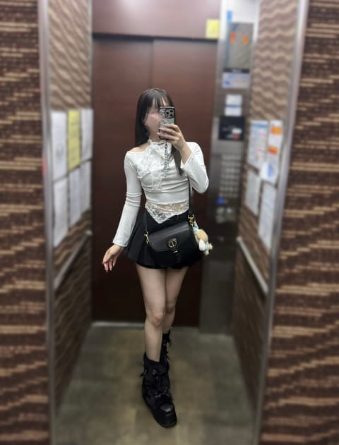暖かくなるにつれはだけてく🙈💗