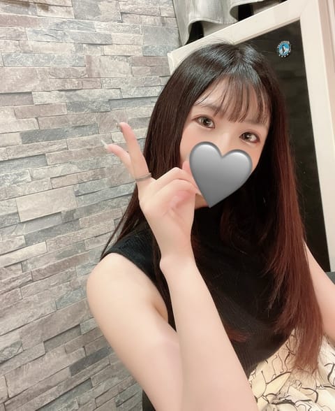 前回の出勤、会いに来てくれたお兄様方ありがとうございました🥺🩷
おかげで完売とっても嬉しかったです✨

今日は日曜日🌇✨