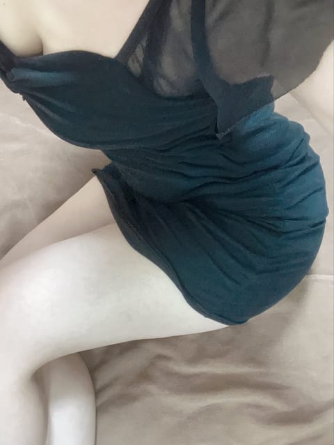 先程はご予約お越し頂きありがとうございます♡  秋といえば食欲の秋よねー♡間違いない！ 美味しい物食べ過ぎて成長しないよ