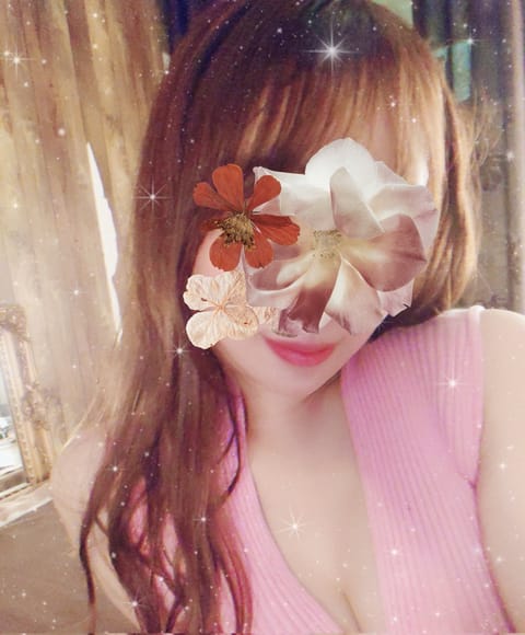 遅くなりましたが…
この間はご来店とご指名、
本当にありがとうございました🙇🏻‍♀💦
またお会い出来るのを楽しみにお待ち