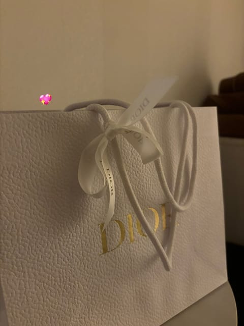 先日もお時間埋めていただき
ありがとうございましたっ🤍🥰
仲良し様はいつもプレゼントありがとう✨
大切に使ってます🤣✨今