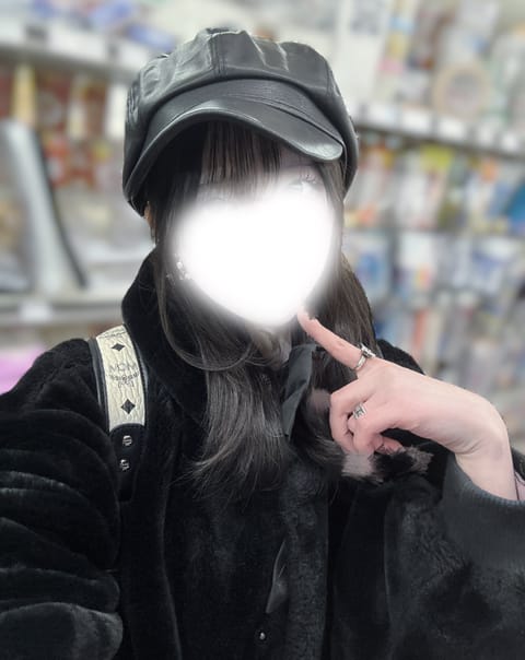 最近は地雷系に戻ったりしてました´ᴗ ·̫ ᴗ`