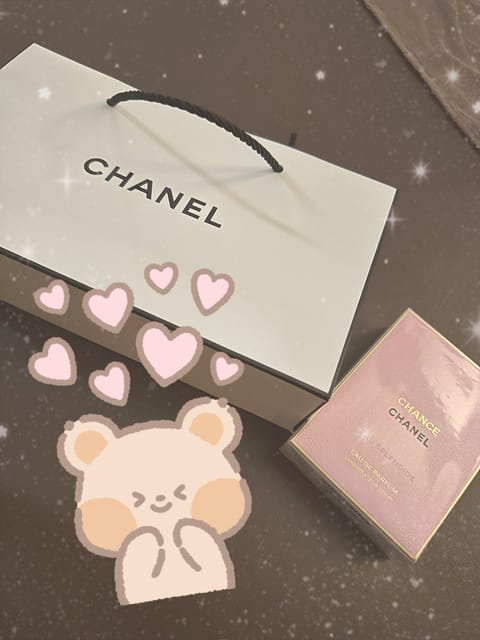 本日もありがとうございました♡

ずっとお話ししてた香水わざわざ買っててくださいました🥺
嬉しすぎです😭
大切にたくさん
