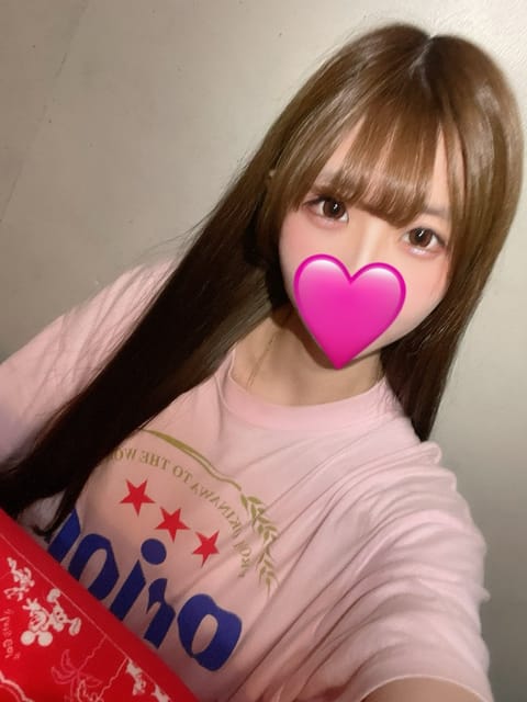 昨日会いに来てくれたお兄様方ありがとう🥺🩷
完売嬉しかった🥰💕
今日はお休みだから、会えないのちょっと寂しいかも😢