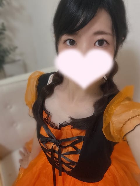 本日退勤しました！🈵🌟

今から雨降るよ〜ってスマホに通知来たので焦って退勤したのですが、めちゃくちゃ晴れてますね🤣☀️
