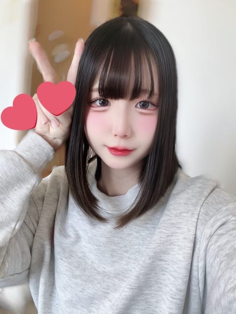 ユベル完全復活！😈↝
今日は15:00~2:00までいてます！
昨日誕生日だったのでおめでとう待ってますー！🥺✨
今日も