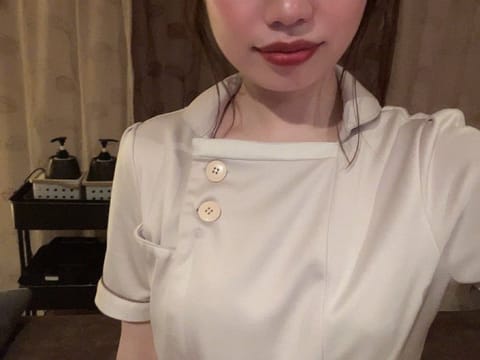 昨日の出勤も🈵ありがとうございました☺️💐本指名様も初めましての会員様も優しくて穏やかな時間を過ごせました！皆さん素敵な