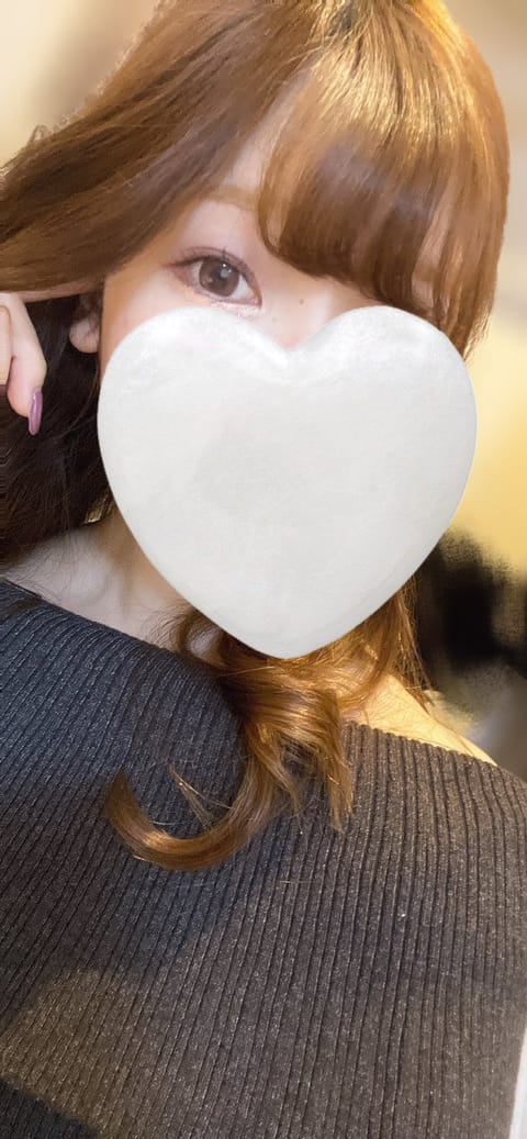 本日12-19時、渋谷です！
今日寒いね、、😣お部屋暖かくしてお待ちしてます🌷