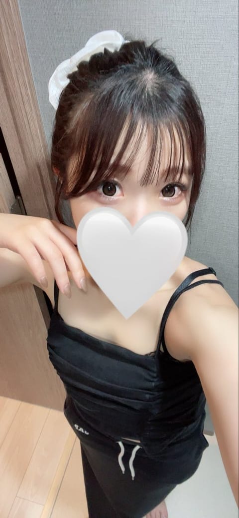 本日、お部屋にいます👶🏻ྀི🫧
前頭葉らへんが禿げてきてる気がするの私だけ？💦💦
