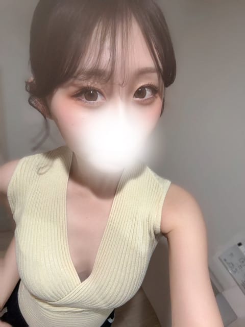 本日16:00-20:00出勤です💞
風強すぎてびっくりした😵‍💫