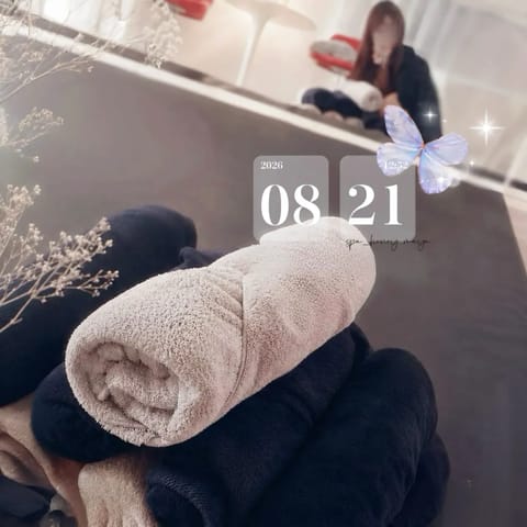 この前出勤お礼書き忘れてました🤥🤛
私都合で出勤時間変更多いにありましたが🙇‍♀️
新規様達ｱﾘｶﾞﾄでした(̨̡ ¨̮