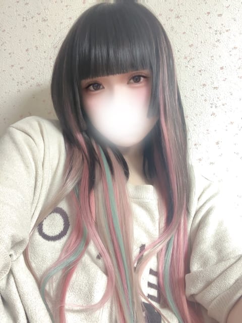 昼夜逆転🥺
うーん😕ゲームしよ笑