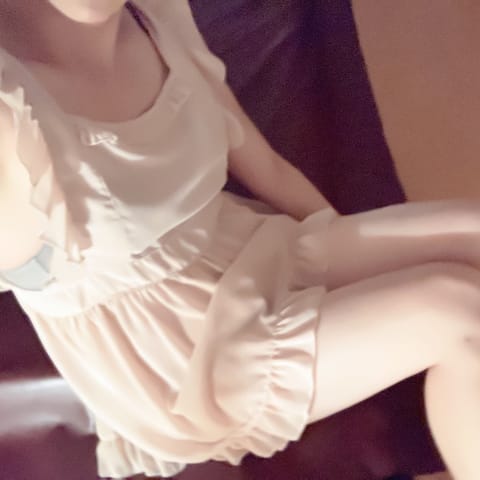 こんばんは☺️
本日も登園しました✨

19:30〜24:00(施術終了)

連休の真ん中、遊びに来てくれたら嬉しいです