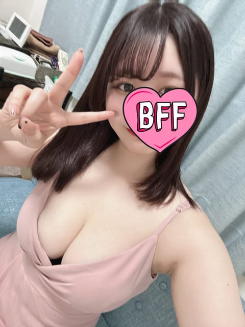 こんばんは！
本日は23時〜6時まで新宿御苑にいます！！よろしくお願いします🙏
