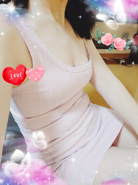 こんにちは😊

本日19:00〜22:00です♪

ご都合あうお疲れの方
もっちりスベ肌いかかでしょ💕
