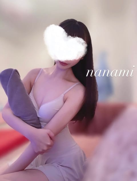 こんにちは👼🏻成瀬です🙂‍↕️💓
本日も12:00〜20:00でお部屋いてます！

先頭枠からご案内可能です🈳

今日で