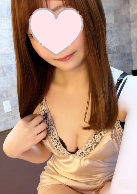 皆様、お久しぶりです✨
かなり久しぶりになってしまいましたが、本日出勤します！😊

12:00-19:00で出勤するので