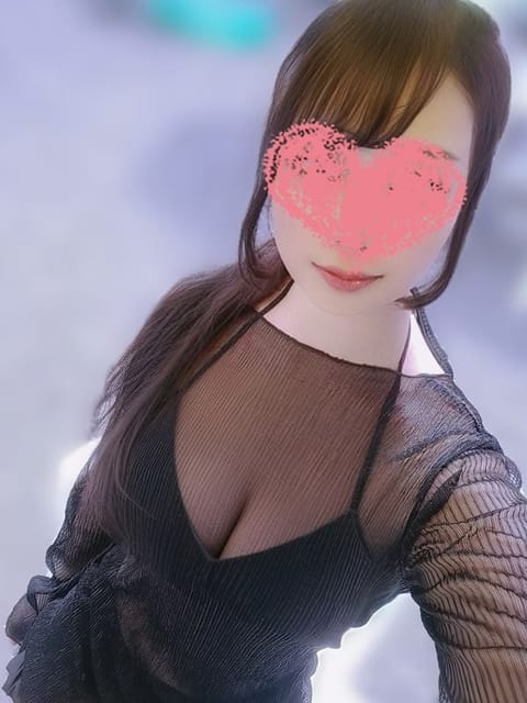 今日20:00からお会いできます🐈‍⬛⋆͛*͛🩷
 #メンエス