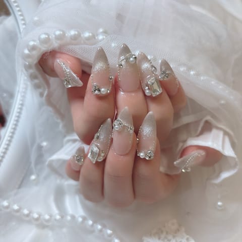 ¨ ❥˚ ¨ ❥˚ ¨ ❥˚ ¨ ❥˚ ¨ ❥˚ ¨ ❥˚ ¨ ❥˚ ¨ ❥˚ ¨ ❥

今日はネイル行ってきました💖️