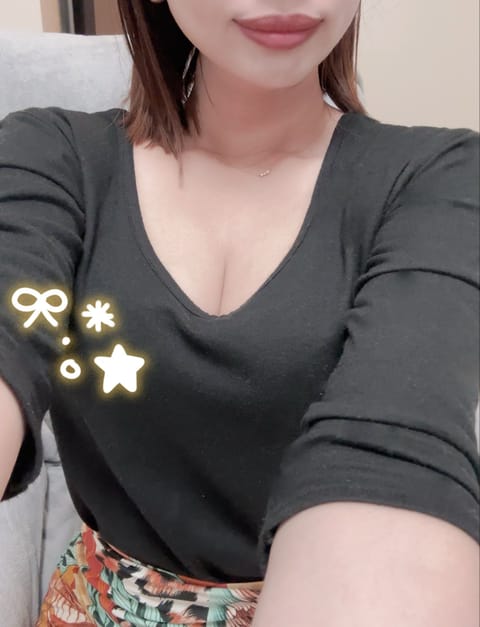おはよーう( ˶˙ᵕ˙˶ )☀️

今日はスタートから事前ご予約ありがとうございました💗
今からシウマイ食べに行くんだっ