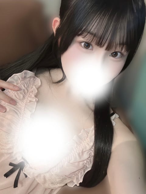 6月最初の出勤です　ᴗ̀ ᴗ́ ✨️
まだまだ🈳枠ありまする！✊🏻

2日 20:00ー27:00
3日 11:00ー2
