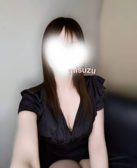 外は寒いですがお部屋は温めてあります☺️ぜひ年始めに来て下さい✨お待ちしてます❤️‍🔥