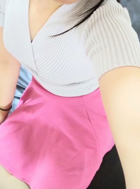 こんばんは🌙本日出勤しました!
ご予定合う方、お会いできたら嬉しいです😊
疲れた体を癒しませんか❤️