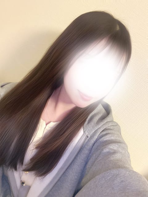 今日も3時までっ
雨だけど会いたいなぁ。