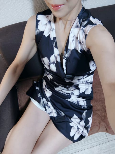 おはよう御座います🥰
清々しい朝ですね。
今日も穏やかで良い一日になりますように🥹