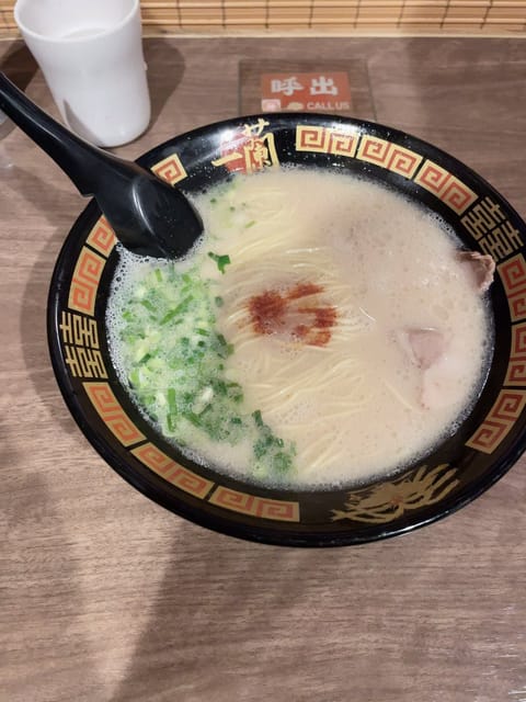 こんにちは☀︎

お腹すいたー！
今からちょい遅めのお昼ご飯食べるよ🍚

昨日もリピさんと一生食べ物の話してて
二人でお