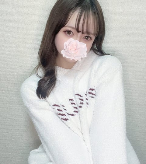 おっそモーニング、酒村です。
𝟏𝟗：𝟎𝟎 ~ 𝟓：𝟎𝟎 出勤するよ🐇🤍

酒村はお仕事が終わったあと
朝からお家で飲酒す