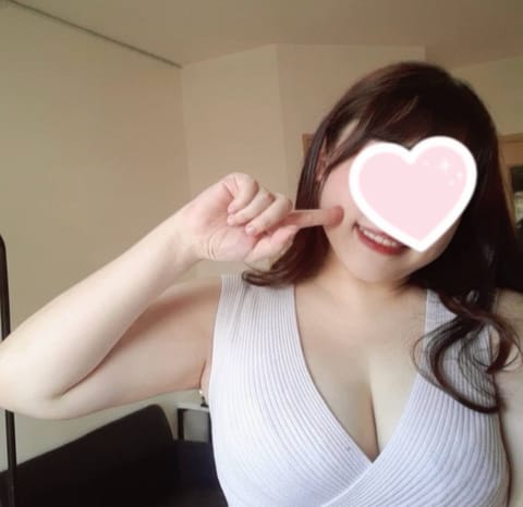事前のご予約ありがとうございます😌🎀
お会いできるの楽しみですっ！

今週は珍しいことに土曜日の早めの時間も出勤予定なの
