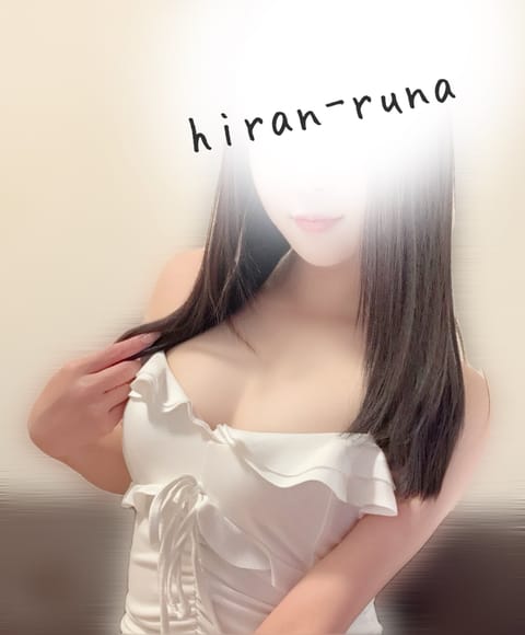 るな出勤しました🌙｡

6月も宜しくお願いします˘◡˘♡

本日もお気をつけてお越しください🥰