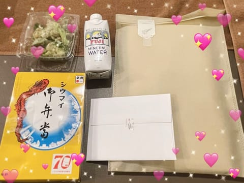 昨日は本指名さま方の𝟷𝟻𝟶分𝚍𝚊𝚢
ありがとうございました🍨
施術中にお弁当タイムって言ってお弁当食べさせてくれて優しす