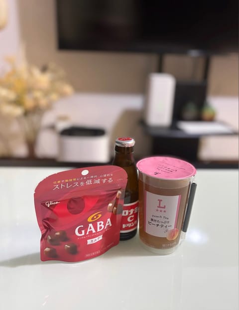 会いにきてくれたお兄様差し入れまでありがとう😻😻
次回もえなのこと指名してくれたら
今日よりもっともっと癒すね⭐️
今日