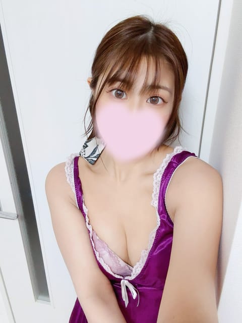 こんばんは🌙
りこルーム着いてます♡
すぐご案内可能なので、
癒されたいお兄さま
お待ちしてます✨️✨️
りこがたっぷり