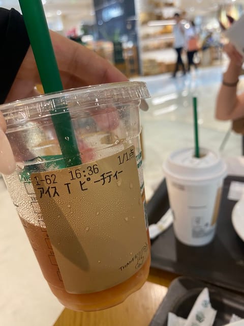 スタバのピーチティーうまうま🥺🍑
今日はお友達とのんびり休日を過ごしました☕️

明日は出勤するのでよろしくお願いします