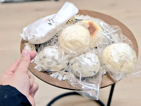 こんにちは✨
本日は飯田橋ルームで朝までお待ちしてます🌟
美味しかったパァンの写真を添えて️🩵