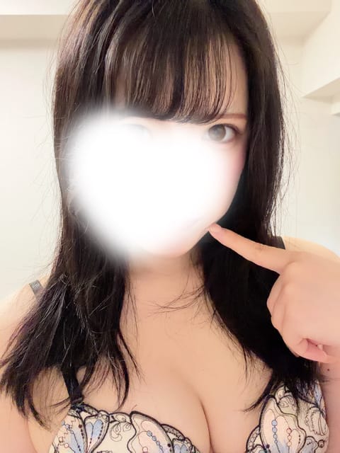 おはようございます👼🏻‎🪽

昨日の夜雷すごかったねー！稲妻⚡️⚡️

昨日もたくさんありがとうございました(՞ ᴗ ̫