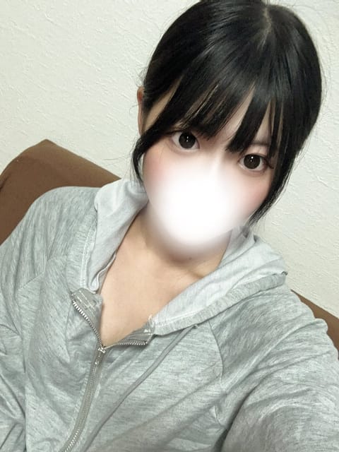 今日は登戸にいます🎶
いっぱい癒せるようにがんばるよ〜(  •̀ •́ )୨

次回22:50~🈳
