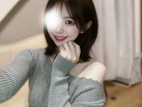 本日22時まで出勤です(*´ω`pq゛
錦糸町で待ってるね♡
