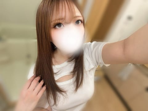 静岡最終日です🍒🍒

🕐14:00-2:00

15:30-🈳　です🍒🤍

雨降ってる〜😵‍💫🌧️はやく止みますように！